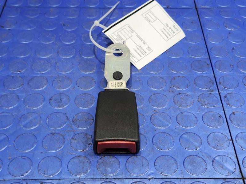 2012 Dodge Grand Caravan Rear Seat Belt