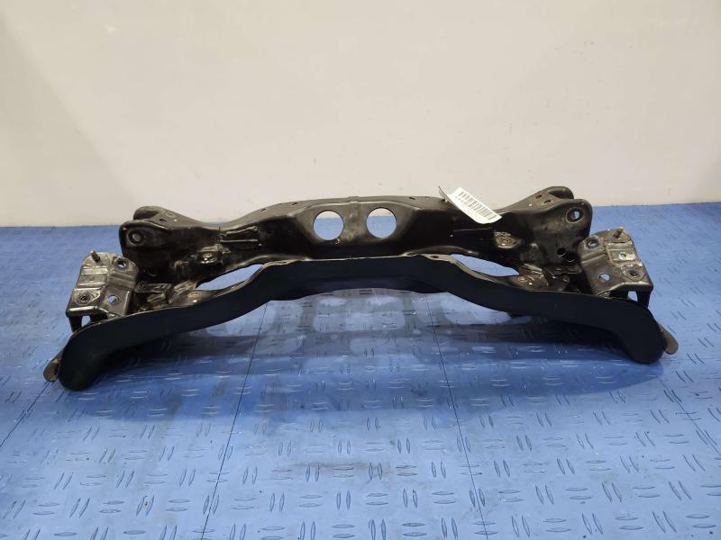 2015 Subaru Forester Crossmember/Cradle/Undercarria