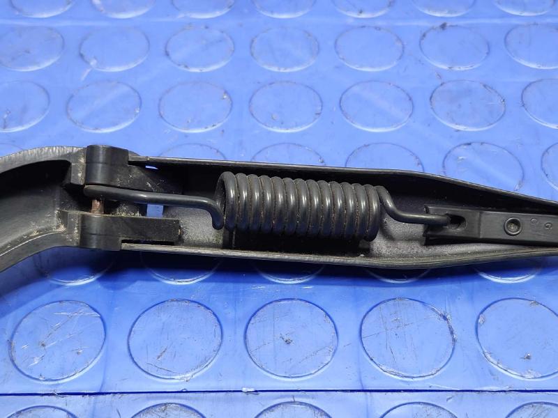 2014 Ram 1500 Wiper Arm