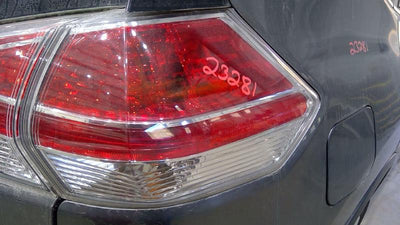 2014 - 2016 Nissan Rogue Tail Light Assembly RH Passenger Side US Built OEM 265504BA0A