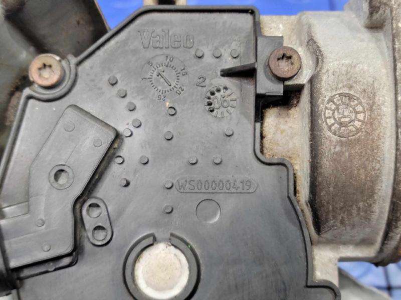 2007 Chevrolet Avalanche 1500 Wiper Motor Front