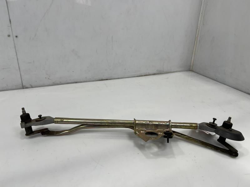 1999 - 2003 Saab 9-3 Windshield Wiper Linkage OEM 30550873