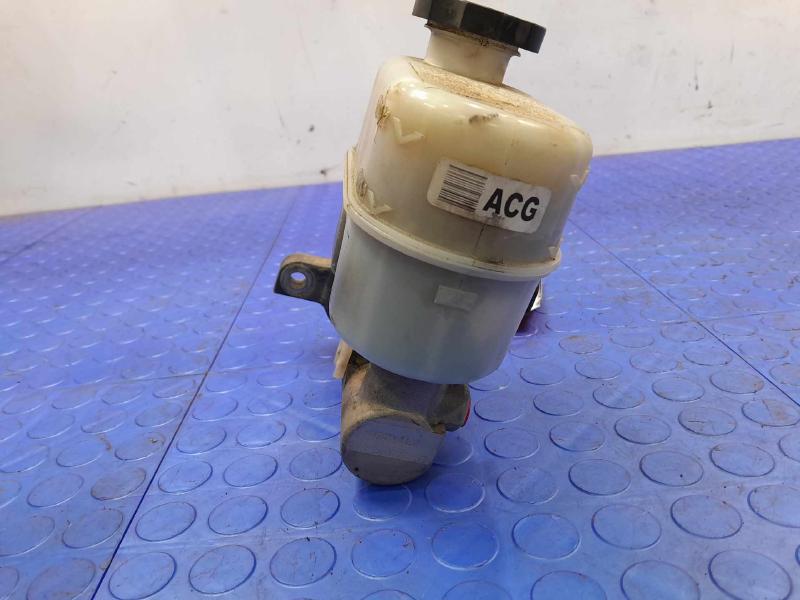 2008 Chevrolet Silverado 1500 Master Cylinder