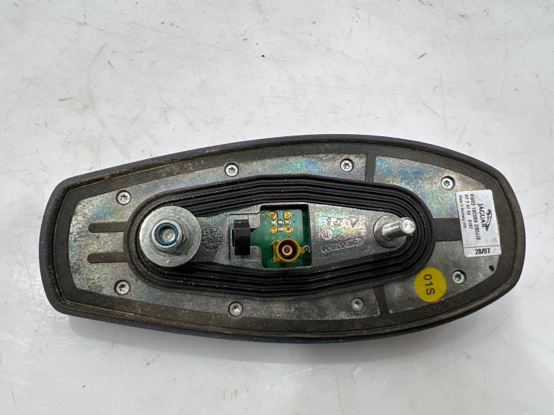 2008 Jaguar XK Antenna