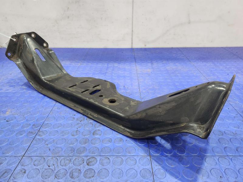 1997-1999 Dodge Dakota 4x4 Club Cab Automatic Transmission Crossmember OEM 52019916