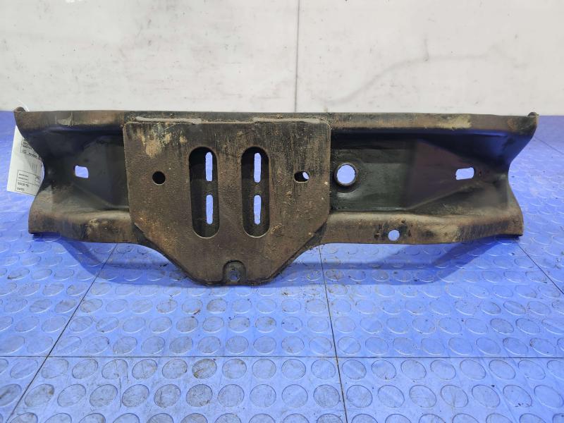 1997-1999 Dodge Dakota 4x4 Club Cab Automatic Transmission Crossmember OEM 52019916