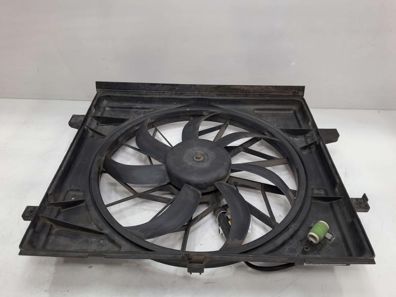 2011 Jeep Grand Cherokee Electric Cooling Motor
