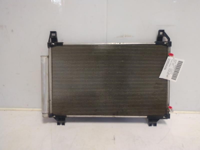 2010 Toyota Yaris Condenser