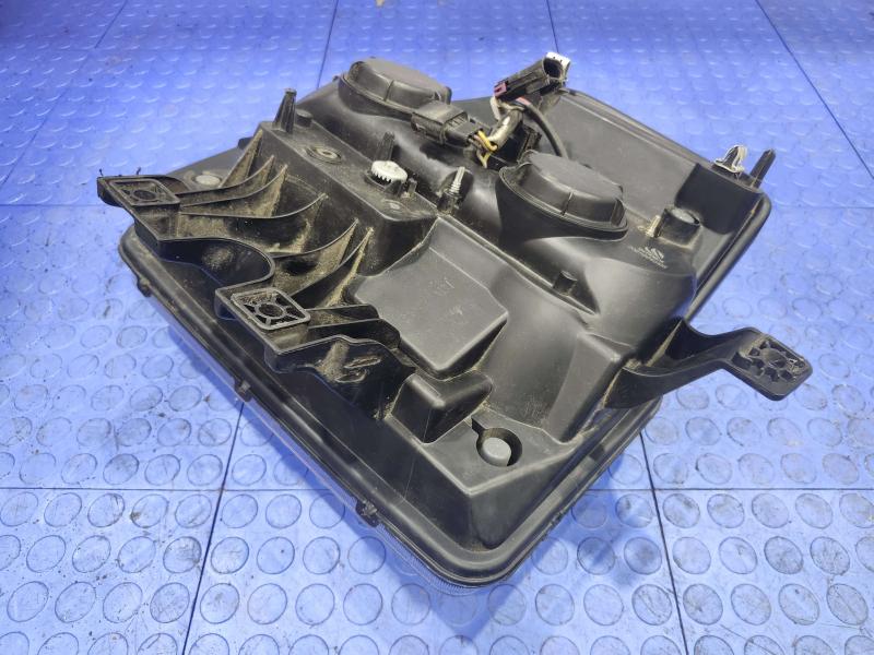 2008 Ford F-250 Super Duty Headlamp Assembly