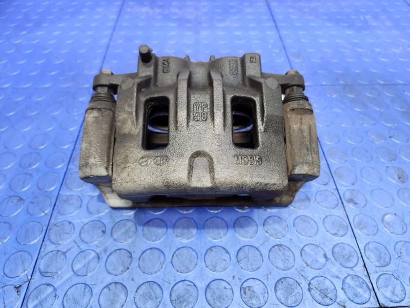 2016 Kia Sedona Caliper