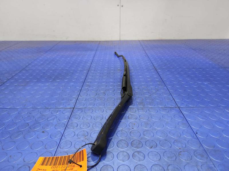 2015 Chrysler 200 Windshield Wiper Arm Right Passenger Side OEM 68241706AA