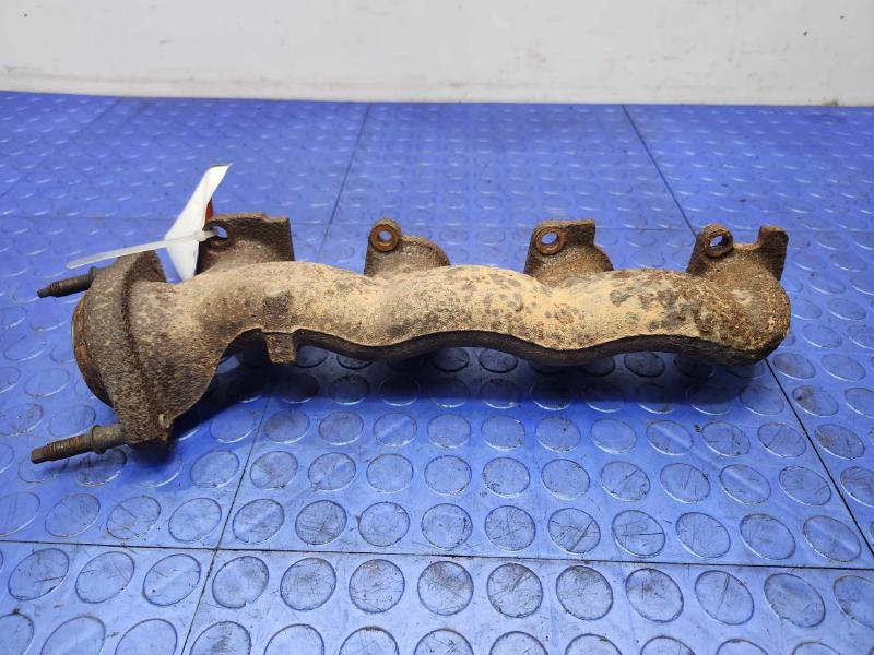 2001 Ford F-150 Exhaust Manifold