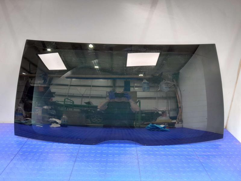 2010 Volvo XC90 Back Glass/Window