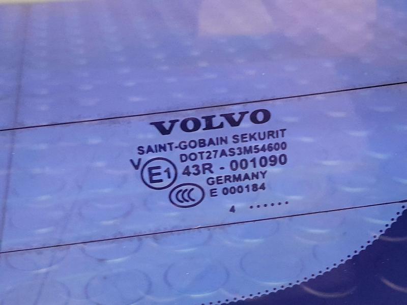 2010 Volvo XC90 Back Glass/Window