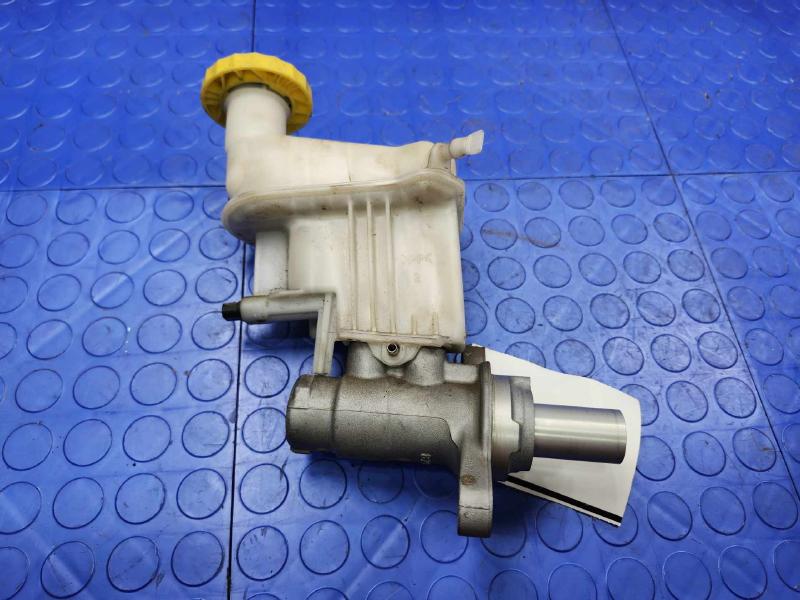 2018-2024 Jeep Compass Brake Master Cylinder Assembly Genuine OEM 68347156AE