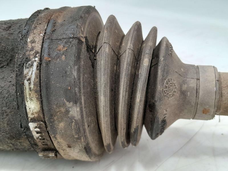 2007 Cadillac DTS Axle Shaft