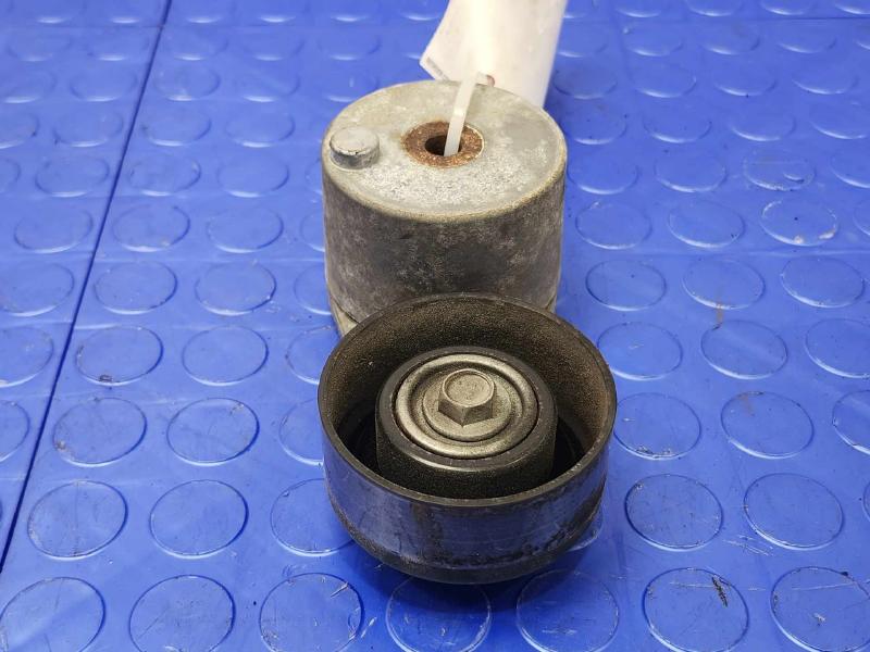 2014 Chevrolet Silverado 1500 Engine Belt Tensioner
