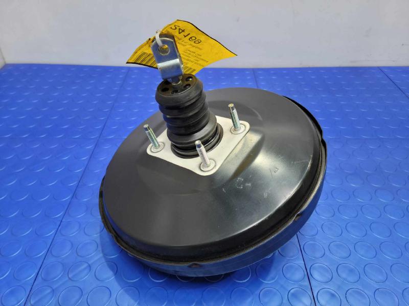 2013 Hyundai Santa Fe Sport 2.4L Power Brake Booster Genuine OEM 585002W800