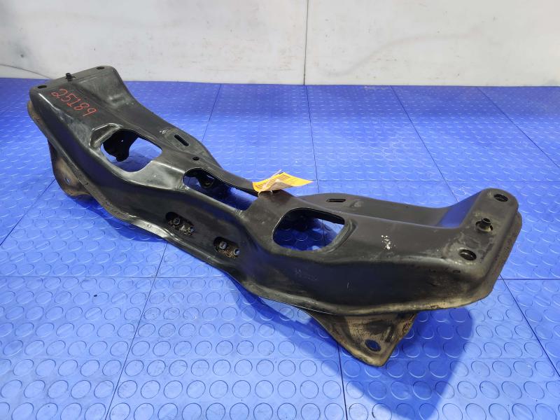 2009 Subaru Forester Crossmember/Cradle/Undercarria