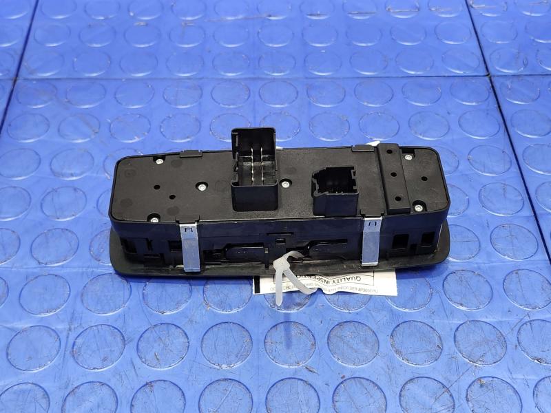2014 Dodge Journey Door Switch Front