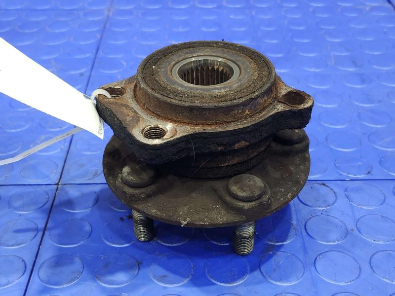 2012 Subaru Legacy Hub