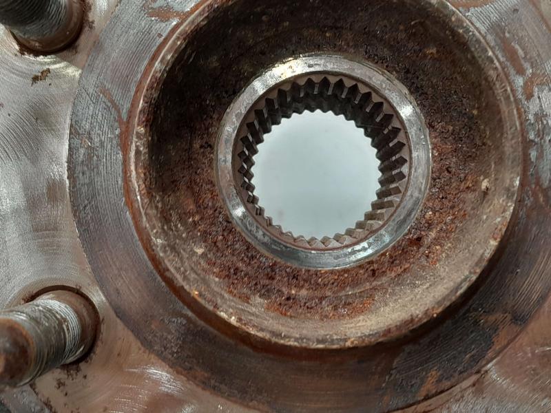 2010 Buick Enclave Spindle Knuckle Front