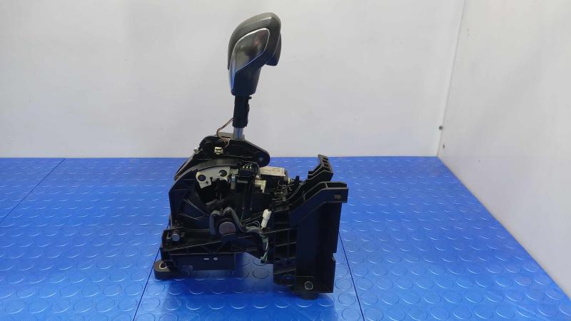 2013 Ford Focus Floor Shifter