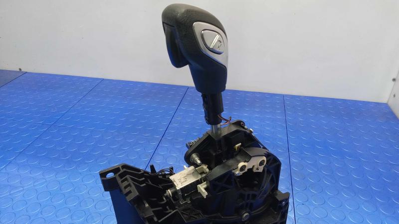 2013 Ford Focus Floor Shifter