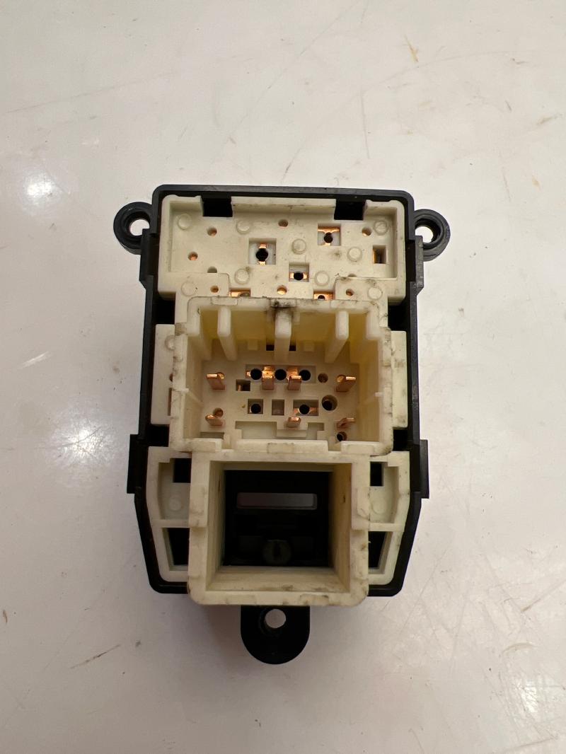 2016 Kia Forte Door Switch Front