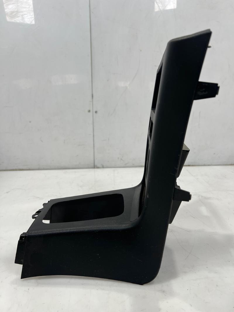 1999 - 2003 Saab 9-3 Gear Shifter / Radio Surround Bezel OEM 4741914