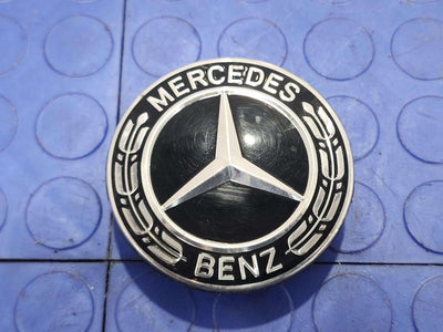 2017 Mercedes C-Class Center Cap