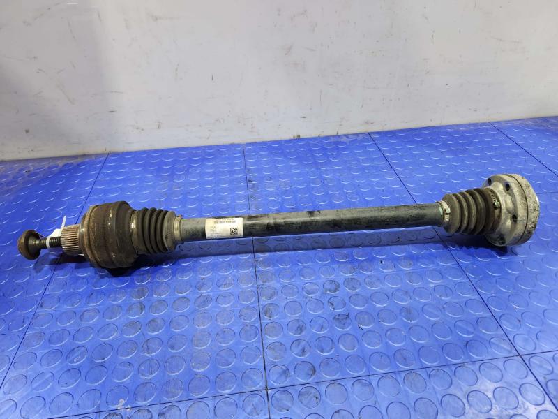 2018 Audi Q7 Axle Shaft