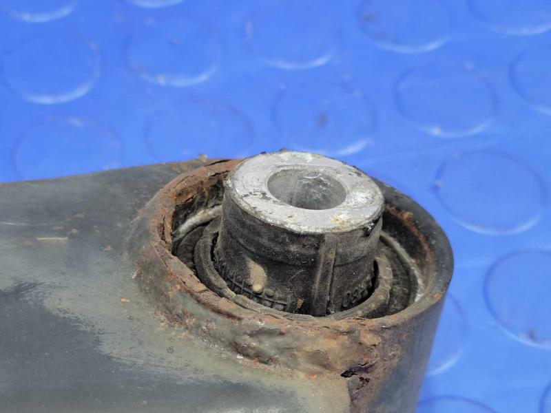 2014 Volkswagen Passat Lower Control Arm Rr