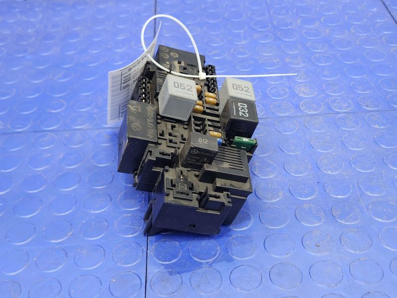 2017 Mercedes C-Class Engine Fuse Box