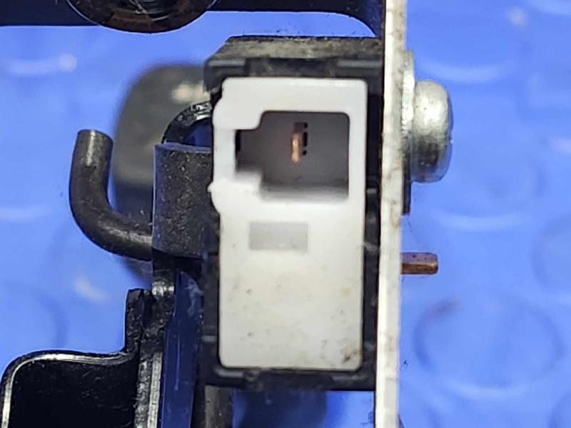 2016-2022 Toyota Prius 1.8L Parking Brake Control Pedal Lever Assembly OEM 46250-33010