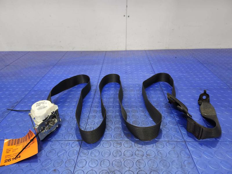 2015 Chrysler 200 Rear Seat Belt
