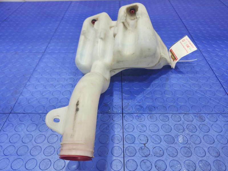 2010 Honda Pilot Washer Bottle