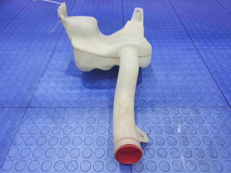 2010 Honda Pilot Washer Bottle