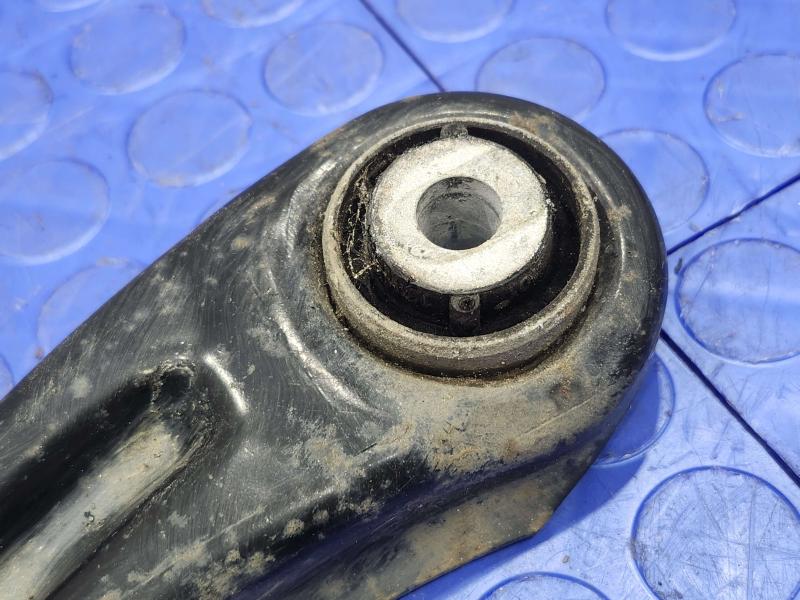 2014 Jeep Grand Cherokee Upper Control Arm Rear