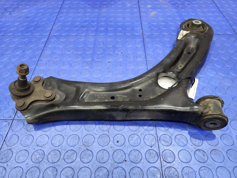 2018 Volkswagen Passat Lower Control Arm Front