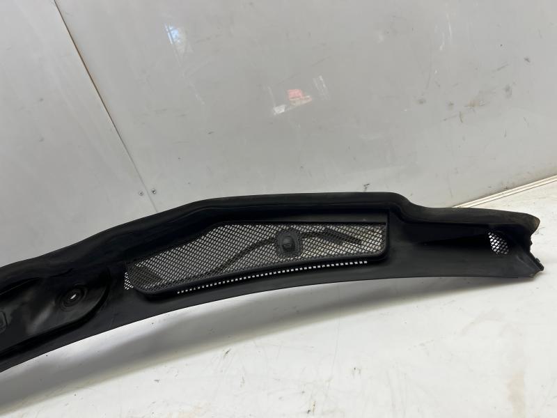 2010 Mercedes GLK-Class Cowl