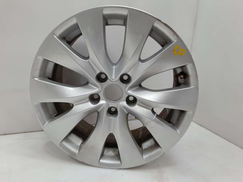 2016 Subaru Legacy Wheel