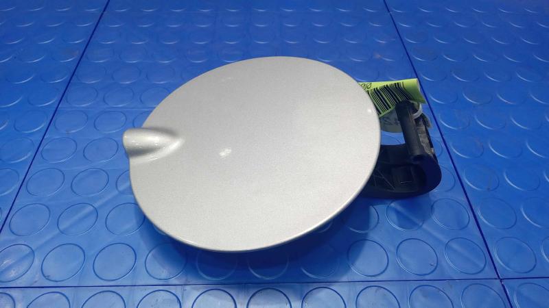 2012-2018 Ford Focus Sedan Fuel Door Gas Flap Silver UX OEM BM5Z54405A26A