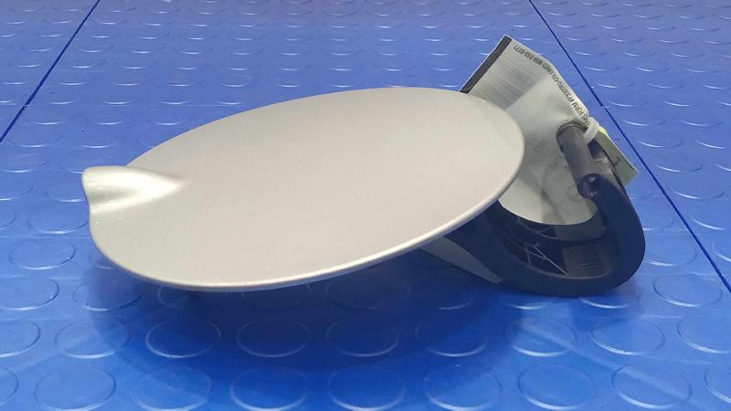 2012-2018 Ford Focus Sedan Fuel Door Gas Flap Silver UX OEM BM5Z54405A26A