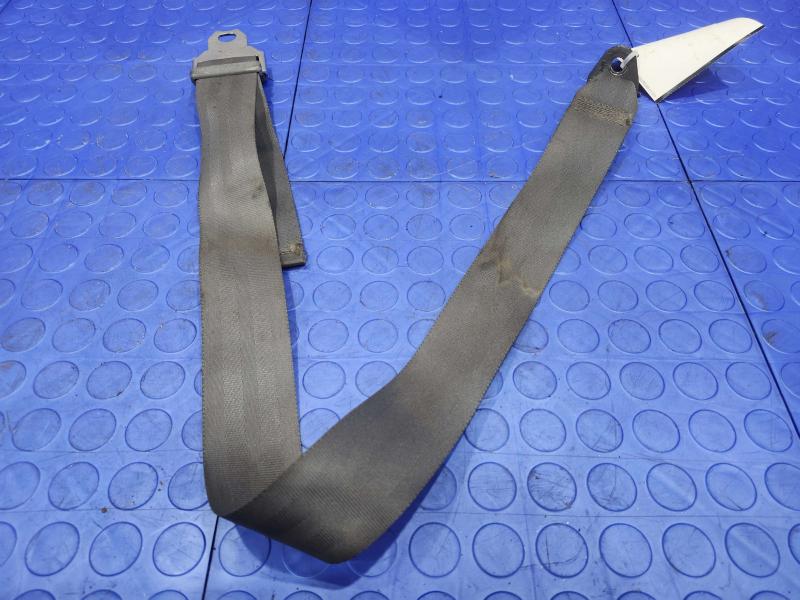 1992 Isuzu NPR Front Seat Belt