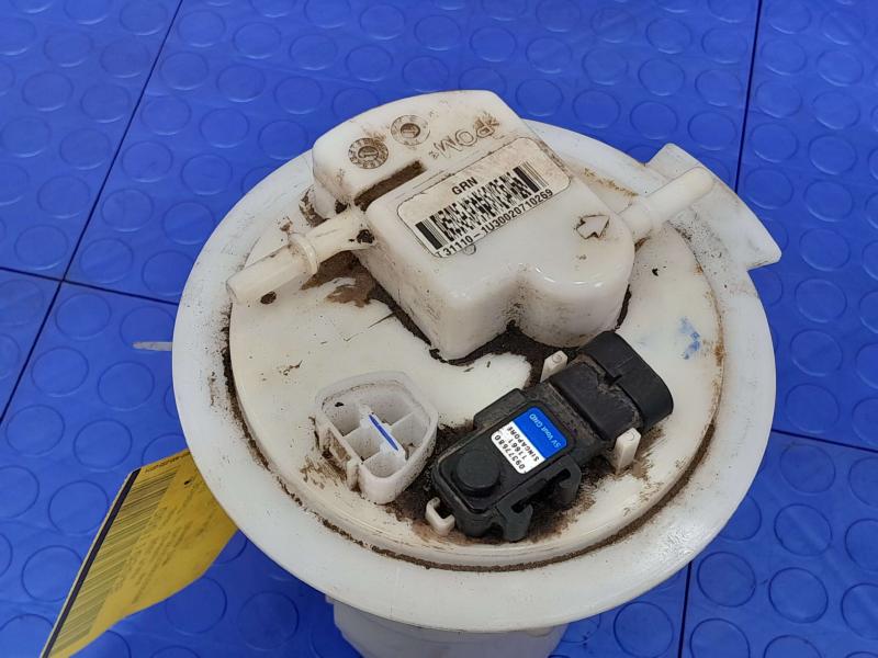2012-2013 Kia Sorento 2.4L Tank Mounted Fuel Pump Assembly OEM 311101U300