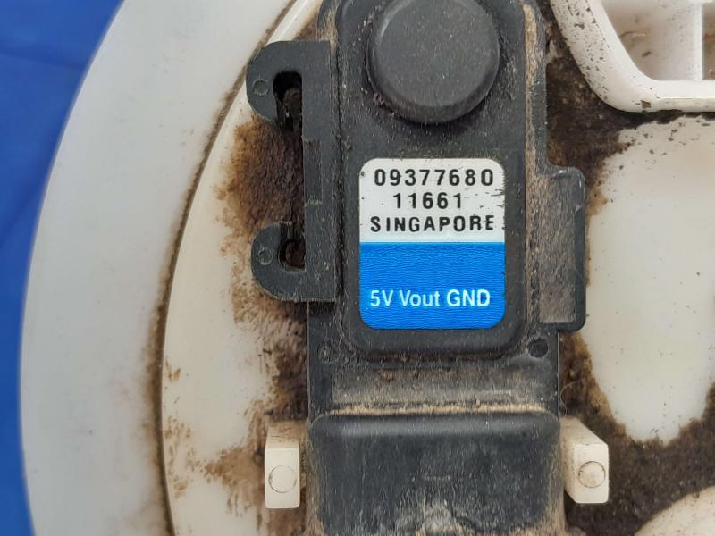 2012-2013 Kia Sorento 2.4L Tank Mounted Fuel Pump Assembly OEM 311101U300