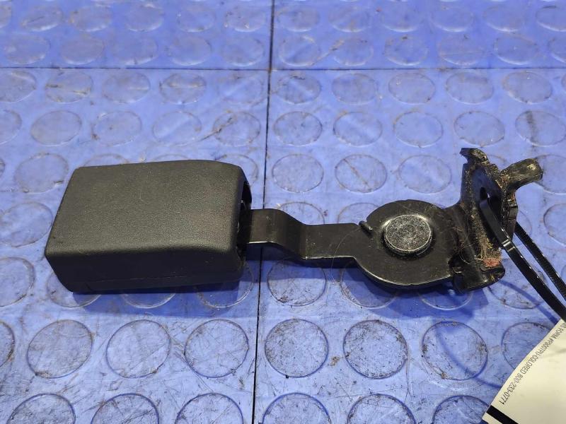 2012 Mercedes ML-Class Rear Seat Belt