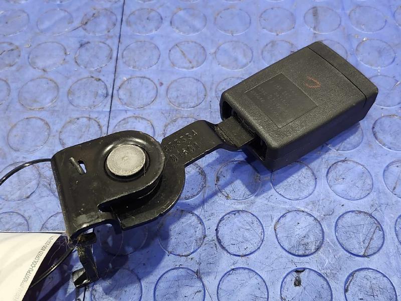 2012 Mercedes ML-Class Rear Seat Belt