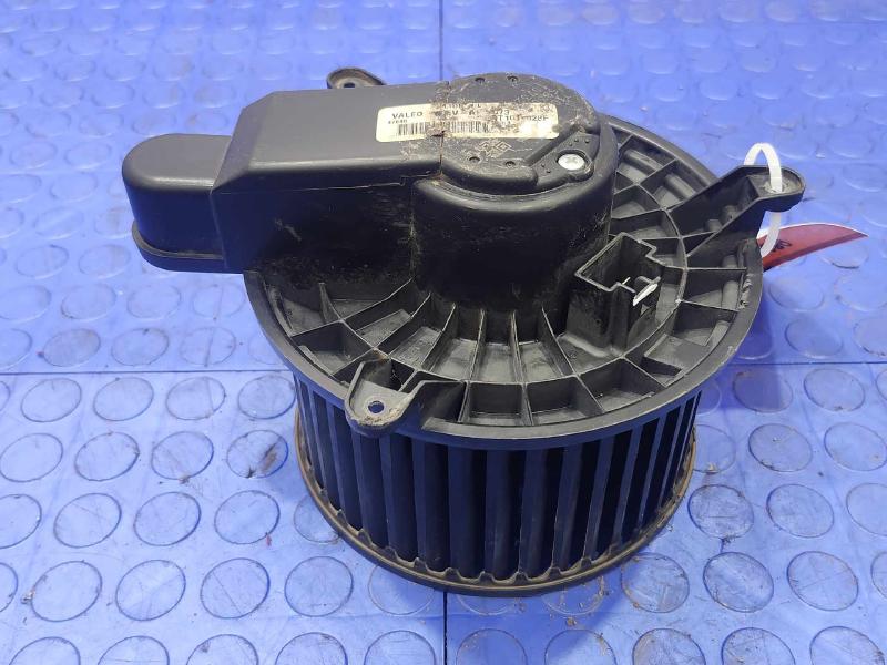 2013 Ford F-350 Super Duty Blower Motor